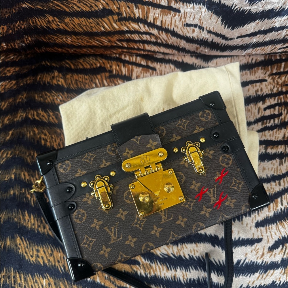 Louis Vuitton Malle Monogram Canvas Crossbody | Limited Edition | Authentic